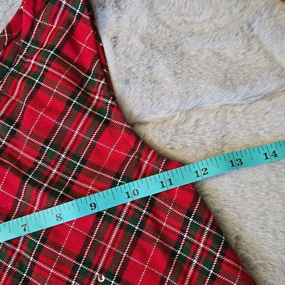 OSHKOSH Red/Green Plaid Red Jumper, Little Girls 5T, Great Condition - Picture 5 of 9